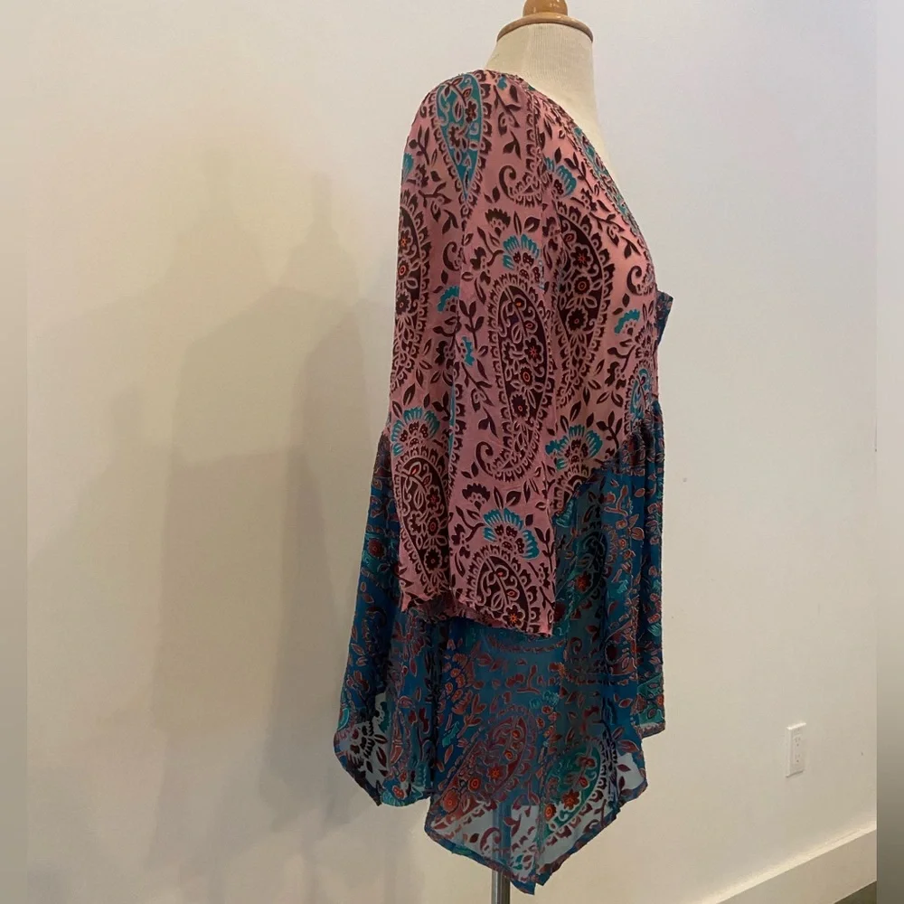 Flowy Silk & Velvet Anthro Top - Picture 4 of 7